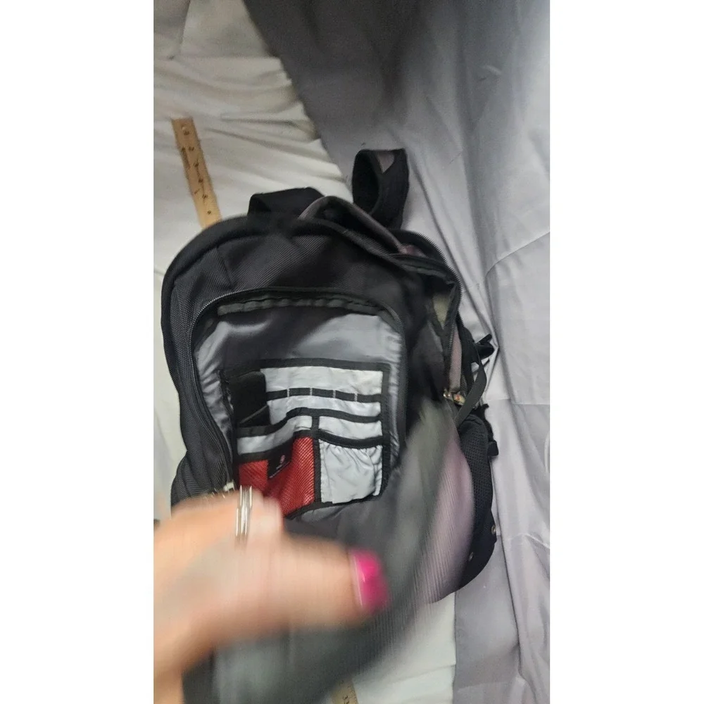 SwissGear Airflow Laptop Backpack Black Grey Multi Pocket Tech Travel Bag